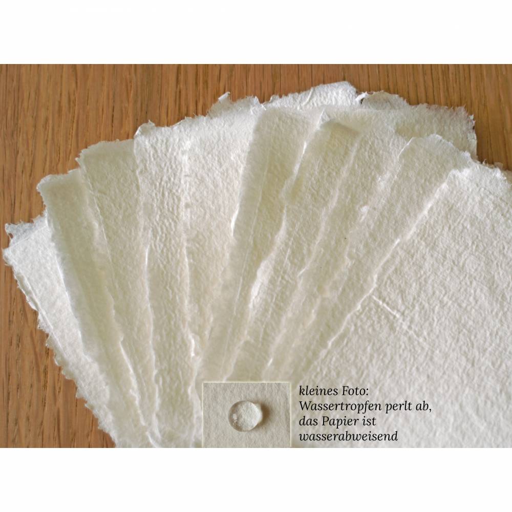 10 Blatt handgeschöpftes, quadratisches Papier, ca. 9 cm x 9 cm, ca. 120 g/qm, weißes Büttenpapier für Namenskärtchen Bild 1