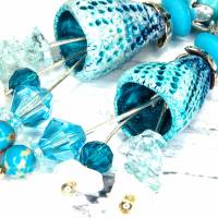 keramikblüten ohrhänger, lässige boho hippie ohrringe, geschenk, brautschmuck, glasperlen blau Bild 7