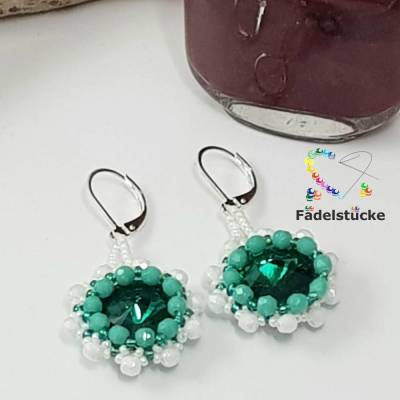 „Smaragdwald-Flüstern“ – Ohrringe, die wie flirrende Lichtungen an deinen Ohren hängen