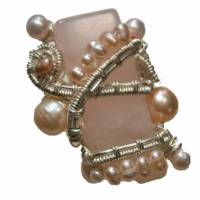 handgemachter Ring Rosenquarz und Perlen rosa in wirework silberfarben handmade Bild 4