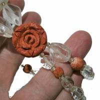Armband Koralle Rosen und Bergkristall handgemacht Stretcharmband Schaumkoralle boho handmade Bild 4