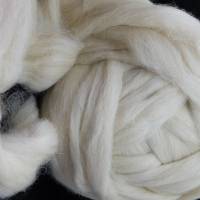 50 Gramm Wolle vom Coburger Fuchsschaf im Kardenband Bild 4