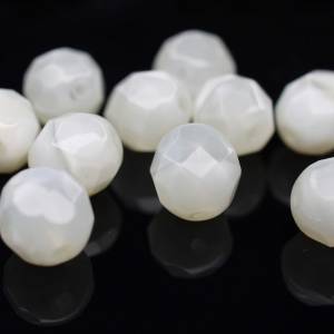 10 Milky Candle White böhmische Perlen 8mm, tschechische feuerpolierte facettierte Glasperlen DIY Glasschliff Bild 1