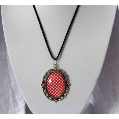 Wunderschöne Medaillon-Kette in Tibetischen Stil