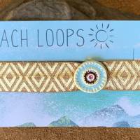 BEACH Trend - Gold/braunes Lycraarmband mit einer vergoldeten und emaillierten Boho-Perle Bild 1