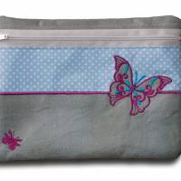 Personalisierte waschbare Universal-Tasche Beste Mama Tagesmutter Stickerei Schmetterling Krimskramstasche Geschenkidee Bild 3