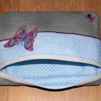 Personalisierte waschbare Universal-Tasche Beste Mama Tagesmutter Stickerei Schmetterling Krimskramstasche Geschenkidee Bild 4