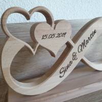 Unendlichkeitszeichen/Endlosschleife/Infinity Unikat aus Buchenholz personalisiertes Geschenk zur Hochzeit Bild 2
