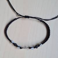 Schwarzes Makramee-Armband mit Kleeblatt, Lava- und Amazonit-Perlen Bild 2