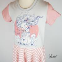 Sommerliches Drehkleid - Kleid mit Drehrock und Kurzen Ärmeln Meerjungfrau & Streifen Bild 4