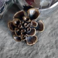Brosche aus Bronze Renmoosblüte Bild 3