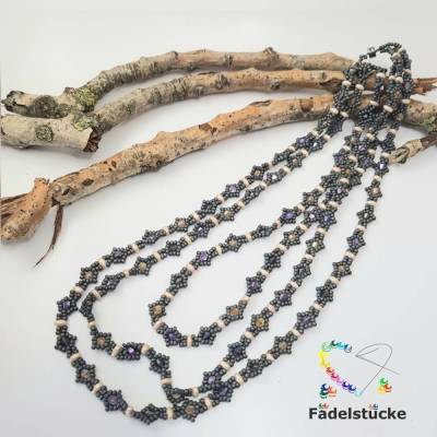 „Verstecktes Farbenflüstern“ – 3-reihige Halskette, die im Licht Geheimnisse preisgibt