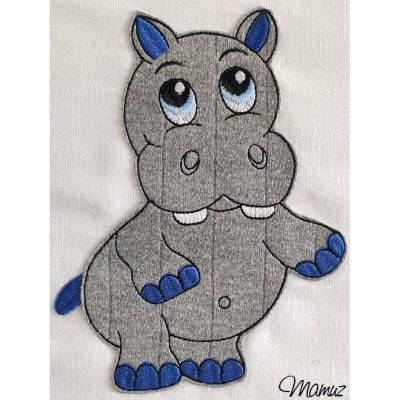 *  Nili  *  Nilpferd Junge  -  Doodle - Applikation in 3 Größen