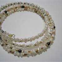 Armband Perlen weiß Mondstein grau 5-reihig funkelnd handgemacht Spiralarmband Bild 2