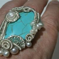 Ring mit Türkis und Perlen weiß handgemacht in wirework silberfarben türkisgrün verstellbar boho chic Bild 7