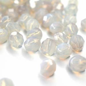 20 Milky Amethyst böhmische Perlen 6mm, tschechische feuerpolierte facettierte Glasperlen DIY Glasschliff Bild 1