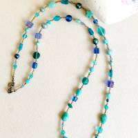 Lange Perlen Halskette in verschiedenen Blautönen 89 cm Lang Bild 1