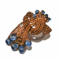 Ring handgewebt kupferfarben rotbraun mit Quarz blau handmade verstellbar Daumenring boho Schmuck Bild 1