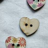 Holzknopf Herz mit Blumen, bedruckt, bunt, Knopf, Knöpfe, Blümchen Bild 5
