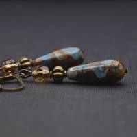 Ohrringe mit Tropfen Perlen in braun und blau, antik bronze, marmoriert Bild 2