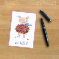 Postkarte: Viel Glück, Prüfung, Schweinchen mit Blumen · A6 · Aquarell, Buntstift, klimaneutraler Druck Bild 3