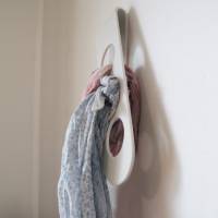 Tuch-Wanddiener / Textil-Wandhalter - grau oder weiß Bild 1