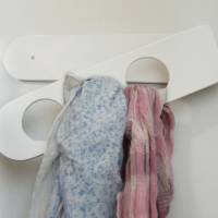Tuch-Wanddiener / Textil-Wandhalter - grau oder weiß Bild 4