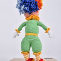 Handgefertigte gehäkelte Puppe Clown "Alfredo" aus Baumwolle_Amigurumi Faschings Clown, Geschenk für Kinder Bild 3