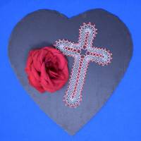 geklöppeltes Kreuz „Liebe" Bild 3