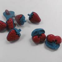 Knopf Knöpfe - kleine Sammlung Erdbeeren und Kirschen für Bastler oder Näherinnen ... Bild 1