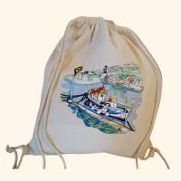 Baumwoll-Rucksack, bestickt mit einem dekorativen Motiv zum Thema -  Am Meer, Boote im Hafen, Urlaubsstickerei Bild 2