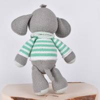 Handgefertigte gehäkelte Puppe Elefant "Manni" aus Baumwolle, Amigurumi Kuscheltier Elefant, Geschenk für Kinder Bild 4