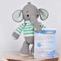 Handgefertigte gehäkelte Puppe Elefant "Manni" aus Baumwolle, Amigurumi Kuscheltier Elefant, Geschenk für Kinder Bild 8