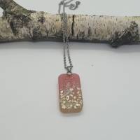 Schmuck Halskette jewelry Kunstharz rosa klar gold Geschenk Anhänger rechteckig Bild 1