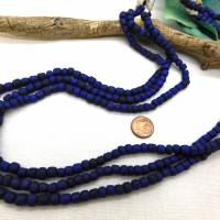 kleine handgemachte Glasperlen, Java - Blau Schwarz - ca. 6mm - 60cm Strang - indo-pazifische Perlen Bild 3