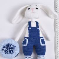 Handgefertigter gehäkelter Kuscheltier Hase "Gerome" aus Baumwolle, Amigurumi, Geschenk zu Ostern zum Geburtstag Bild 7