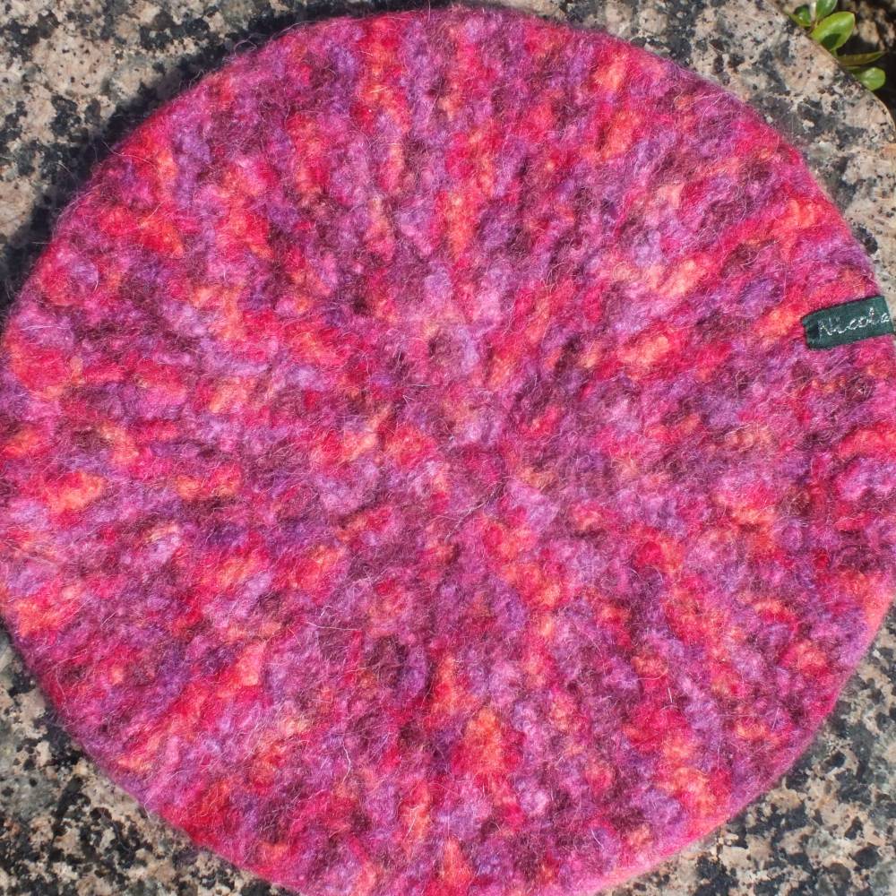 Großer runder Filzuntersetzer pink meliert, Durchmesser ca. 22 cm Bild 1
