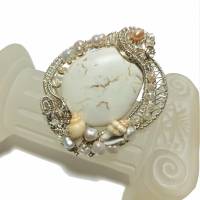 großer Ring Perlen an Jaspis 60 x 50 mm handgemacht in wirework silberfarben crazy Handschmuck Bild 3