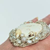 großer Ring Perlen an Jaspis 60 x 50 mm handgemacht in wirework silberfarben crazy Handschmuck Bild 6