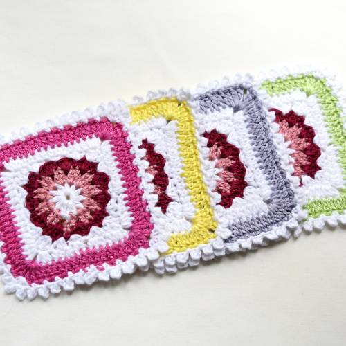 4er Set gehäkelte Untersetzer | Geschenkidee