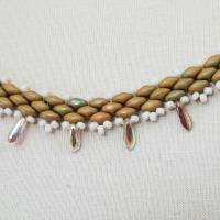 Halskette, Collier oliv mit Glitzer Bild 3