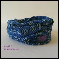 Beanie-Loop - gleichzeitig Mütze und Loop - für Damen, genäht aus Jersey in blau-hellblau, von he-ART by helen hesse Bild 6