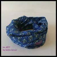 Beanie-Loop - gleichzeitig Mütze und Loop - für Damen, genäht aus Jersey in blau-hellblau, von he-ART by helen hesse Bild 7