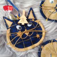 Adventskalender Katzenform blau gold Bild 4