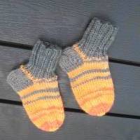 Gestrickte Socken für Babys Kleinkinder Größe 20/21 Bild 3