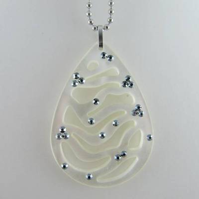 Lange Kette mit Polaris Anhänger Weiß (485)