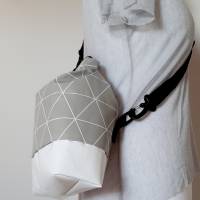Tasche aus Wachstuch und Filz, zum Rollen, mit abnehmbaren und verstellbaren Gurt, crossbodybag Bild 8