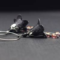 Blüten Ohrringe in schwarz mit Glitzer, Creolen in silberfarben, Glockenblumen Bild 1