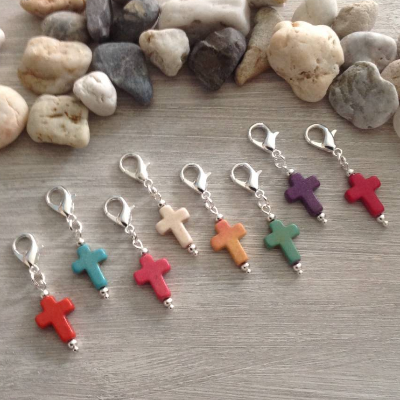 8er Set Gastgeschenke / Mitbringsel / Charm mit Kreuz  - zu Kommunion, Konfirmation und vielen anderen Anlässen