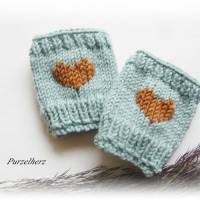 1 Paar handgestrickte Pulswärmer/Armstulpen mit Herz für Babys/Neugeborene - Handstulpen,Wolle,Junge,weich,blau,braun Bild 2